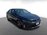 Used 2025 Volkswagen Jetta SE image 2