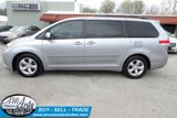 Used 2012 Toyota Sienna LE image 2