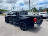 Used 2018 Toyota Tacoma TRD Sport image 4