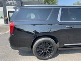Used 2023 GMC Yukon XL Denali image 4