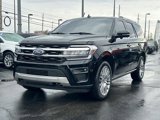 Used 2023 Ford Expedition Limited image 4