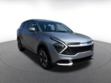 Used 2024 Kia Sportage LX image 3