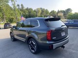 Used 2024 Kia Telluride S w/ S Sunroof Package image 3
