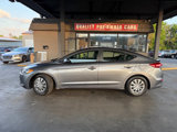 Used 2018 Hyundai Elantra SE image 3