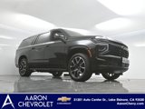 Used 2025 Chevrolet Suburban RST image 2