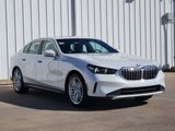 New 2025 BMW 530i image 2