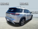 New 2025 Nissan Pathfinder Platinum image 5