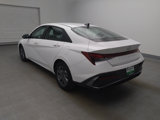Used 2024 Hyundai Elantra SEL image 5