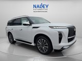 New 2025 INFINITI QX80 Luxe image 3