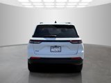 New 2025 Jeep Grand Cherokee Altitude image 4