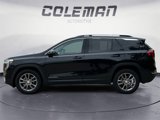Used 2022 GMC Terrain SLT w/ Tech Package image 2