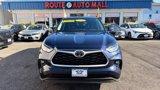 Used 2023 Toyota Highlander LE image 3