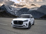 New 2025 Lincoln Aviator Black Label image 2
