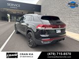 Used 2025 Volkswagen Atlas Cross Sport SE image 4