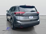 Used 2024 Nissan Rogue SV image 4