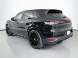 New 2026 Porsche Cayenne image 3