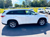 Used 2015 Toyota Highlander XLE image 6