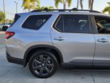 Certified 2025 Honda Pilot Sport image 4
