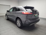 Used 2023 Ford Edge SEL image 5