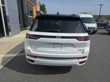 Used 2024 Jeep Grand Cherokee Summit image 5