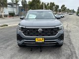 New 2025 Volkswagen Atlas SEL Premium R-Line image 2