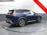 New 2025 Nissan Pathfinder Platinum image 5