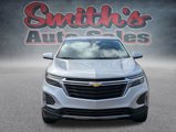 Used 2022 Chevrolet Equinox LT w/ Driver Convenience Package image 2