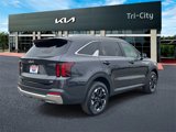 New 2025 Kia Sorento S image 4