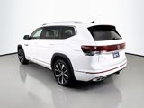 Used 2024 Volkswagen Atlas SEL Premium R-Line image 3