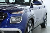 Used 2022 Hyundai Venue SEL w/ Cargo Package image 3