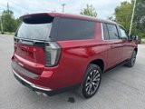 New 2025 Chevrolet Suburban High Country image 6