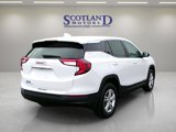 Used 2024 GMC Terrain SLE image 6