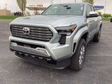 New 2025 Toyota Tacoma 4x4 Double Cab image 2