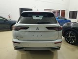 New 2025 Mitsubishi Outlander SE image 4