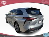 Used 2022 Toyota Sienna LE image 5