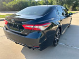 Used 2018 Toyota Camry SE image 6