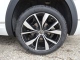 New 2025 Volkswagen Atlas SEL Premium R-Line image 3