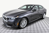 Used 2025 BMW 530i w/ Premium Package image 4
