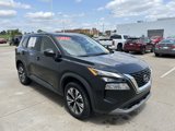 Used 2023 Nissan Rogue SV image 2