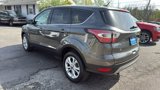 Used 2017 Ford Escape SE image 5