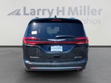 New 2025 Chrysler Pacifica Pinnacle image 4