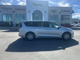 Used 2023 Chrysler Voyager LX image 2