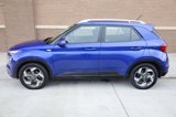 Used 2023 Hyundai Venue SEL image 3