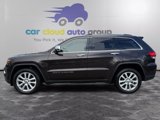 Used 2017 Jeep Grand Cherokee Limited w/ Luxury Group II image 2