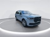 New 2025 Lincoln Navigator Reserve image 3