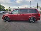 Used 2018 Dodge Grand Caravan GT image 2