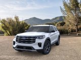 New 2025 Ford Explorer Active w/ Active Comfort Package image 2