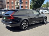 Certified 2022 Volvo V90 B6 Cross Country w/ Advanced Package image 3