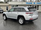 Used 2023 Jeep Grand Cherokee Limited w/ Luxury Tech Group II image 4