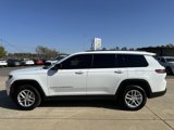Used 2024 Jeep Grand Cherokee L Laredo image 2